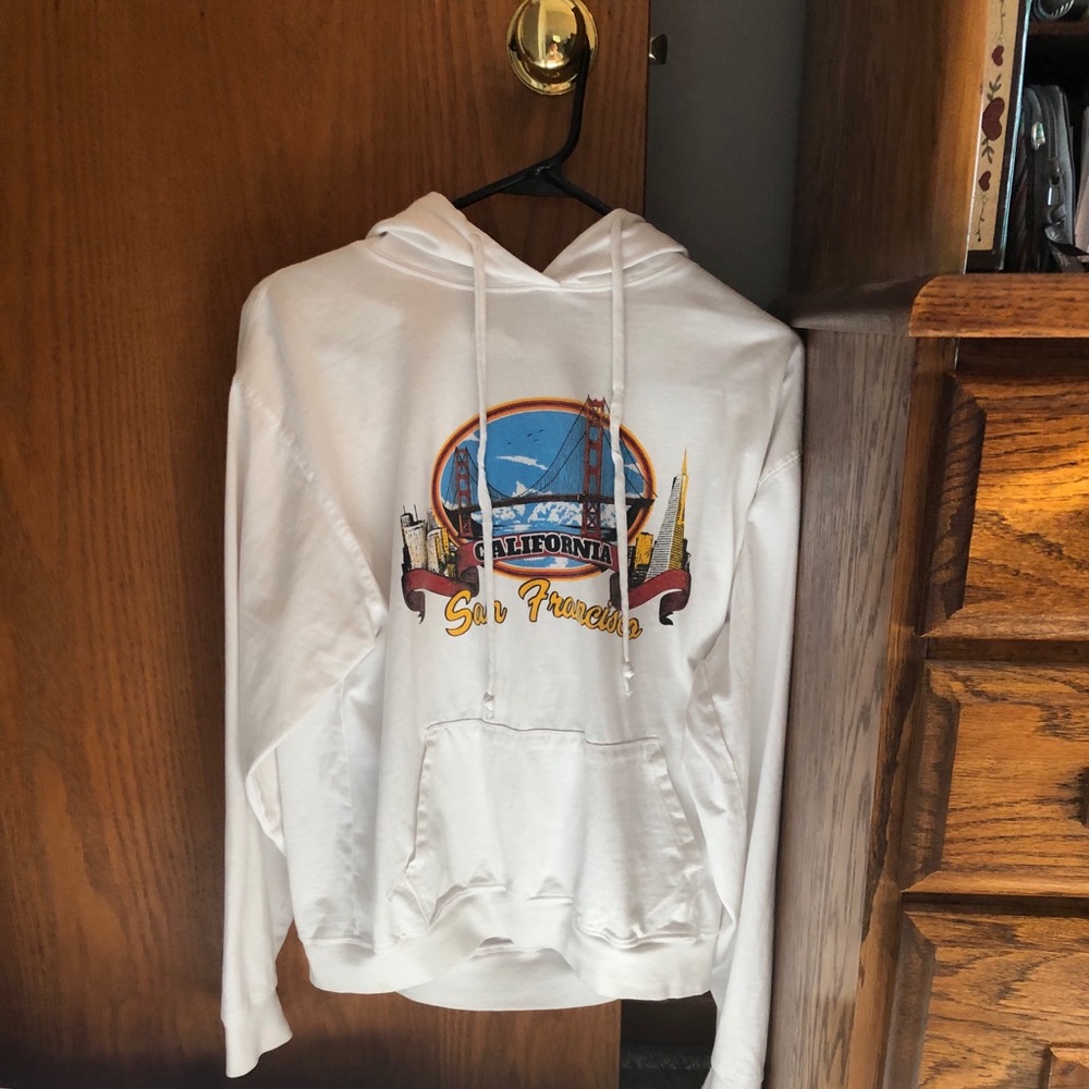 Sweatshirt